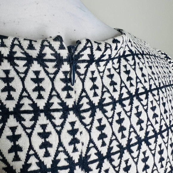 41 Hawthorn Dress MEDIUM Blue & White Short Sleeve Knit Fit & Flare V-Neck Zip - Picture 3 of 6